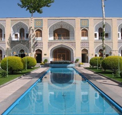 Хотел Аббаси 